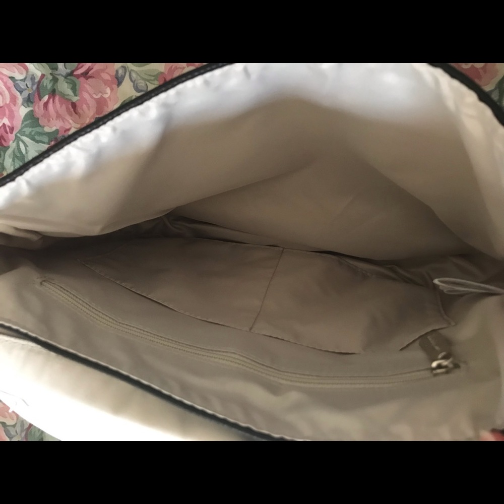 Purse. - Picture 3 of 7